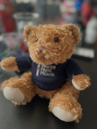🐻✨ Naše nová parta plyšových medvídků dorazila na Tower Park Praha! Každý z nich byl navržen s láskou a vytvořen...